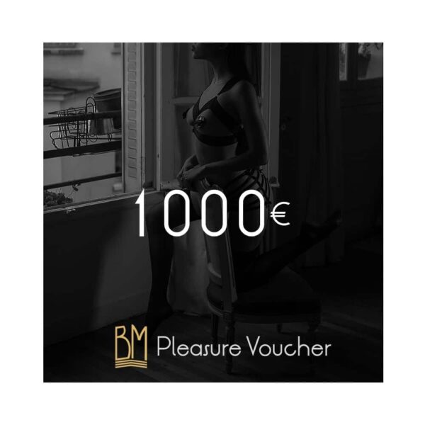 Visuel de la carte cadeau d'un montant de 1000€. Un fessier portant un set bordelle est en arrière plan.