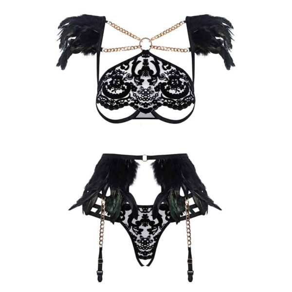 Costume de roleplay ange noir avec string et porte-jarretelles en plumes noire et soutien-gorge semi-ouverte avec dentelle en velours BAED STORIES chez Brigade Mondaine