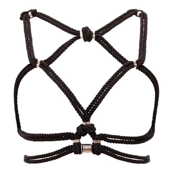 Harnais noir en corde shibari bondage nouée autour des sein et dos nu Figure of A chez Brigade Mondaine