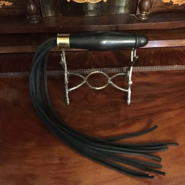 Leather two-in-one whip, can be used as a whip but also as a sextoy