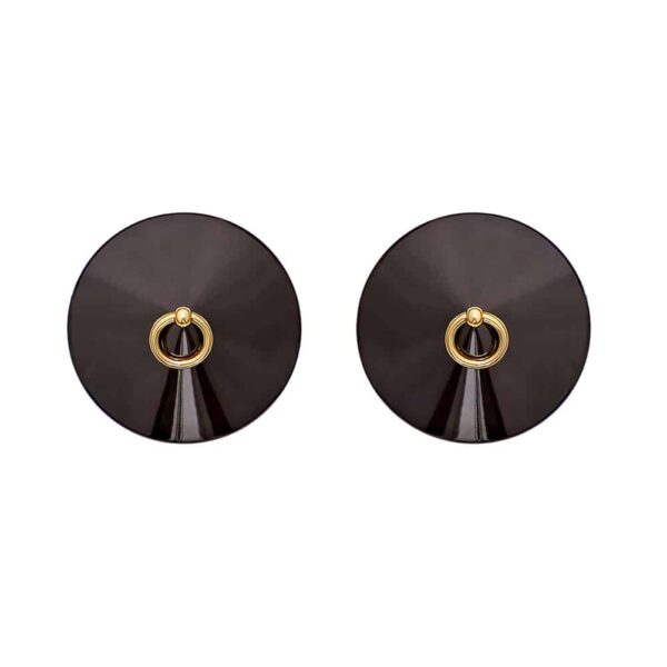 Schwarze O gunmetal Nippies von der Marke Bordelle. Dieses Paar Nippies ist metallisch plattiert und hat einen 24 Karat goldplattierten Ring. Das Produkt ist einfach mit dem schwarz metallisierten konischen Teil und an der Spitze eine kleine goldene Kugel mit einem hängenden Ring.