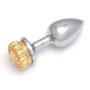 Medium size stainless steel anal plug with rosebuds inscription on the stem and decorated with d'a gilt bronze crown on the back part