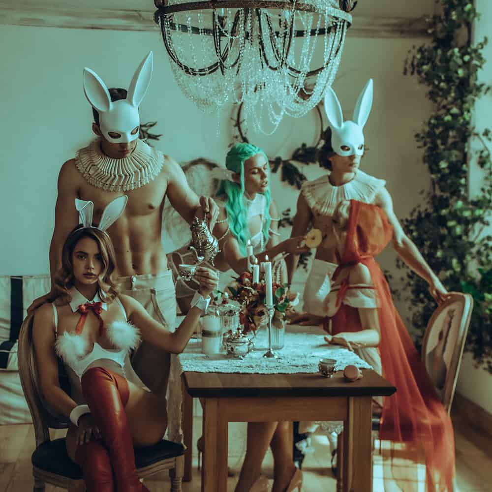 The models wear the sexy bunny suits, bridle of the brand Baed Stories.