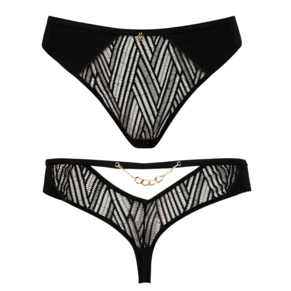 Tanga noir string Onde Sensuelle de la marque Atelier Amour disponible chez Brigade Mondaine. La culotte est transparente avec des motifs ethniques sauf sur les extrémités. Il y a une chainette en noir qui passe au niveau de la ceinture de la culotte dans le dos.