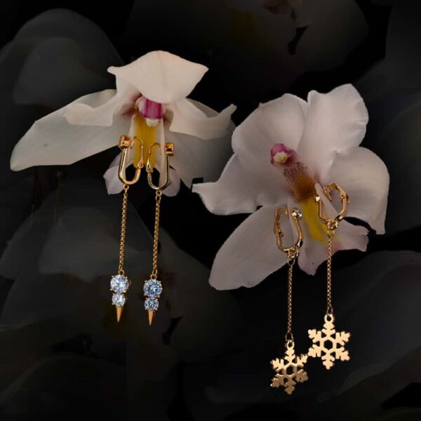 Intimate jewelry snowflakes without piercing gold brand Upko available at Brigade Mondaine.