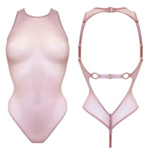 Bodysuit from the Kora collection at Bordelle. This bodysuit is pink in color, tank top shape and comfortable elasticated satin material. The torso of the bodysuit is completely covered with material until the neck. The back of the bodysuit is sophisticated as it is an open back thong bodysuit. The string of the thong is accompanied by the plunging neckline of the back. At the chest, there is an elastic band with two 24-carat gold-plated rings that closes the body. A tie is also present at the neck.