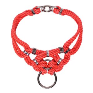 "Megami" means goddess in Japanese. This choker necklace will not leave anyone indifferent, both by its manufacture from waxed cotton rope and tied symmetrically, as well as by its design of intertwined knots with silver finishes. Closing on the neck. One size fits all & adjustable. This necklace is available at Brigade Mondaine.