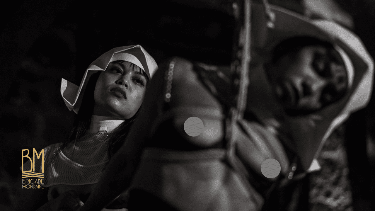 Marie Sauvage, espectáculo Shibari en colaboración con Brigade Mondaine