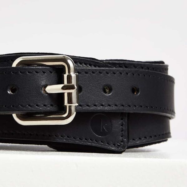 KILTER Bondage accessory in Italian vegetable tanned leather