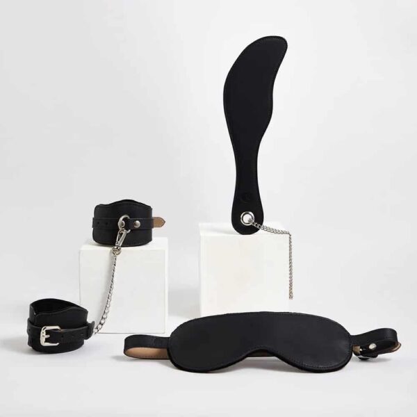 KILTER Bondage-Accessoire aus schwarzem, italienischem Pflanzenleder