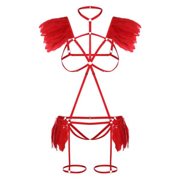 Un arnés con muchas rayas rojas a lo largo del cuerpo, con conexiones en el cuello y las caderas con ropa interior y sujetador abiertos y con plumas sujetas a los lados.
