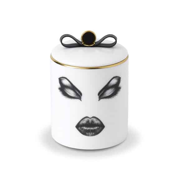 Moody Muse Prima Donna Scented Candle von Lauren Dickinson Clarke at Brigade Mondaine