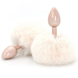 Plug anal Bunnytail rosa con suave cola de piel sintética, diseño refinado y cómodo.