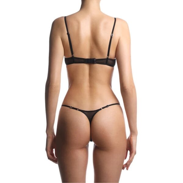 Thong and bra in strong, lightweight technical mesh