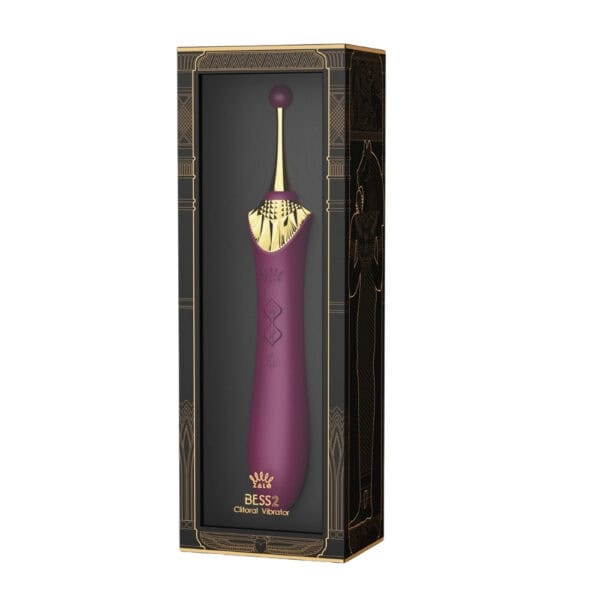 Stimulateur intime ZALO Bess 2, élégant et fin, en silicone haut de gamme, présenté avec embouts interchangeables et fonction chauffante, conçu pour une stimulation précise et personnalisée.