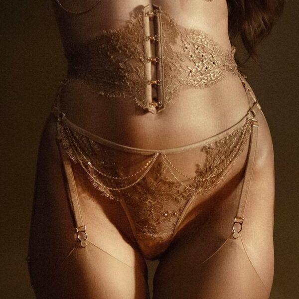 HERVE Aiméee Collection Lingerie de luxe - BRIGADE MONDAINE