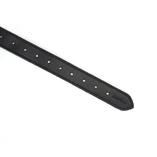 Bâillon Boule GAG en Cuir noir lisse avec boule en silicone sangle réglable détail en métal Doré