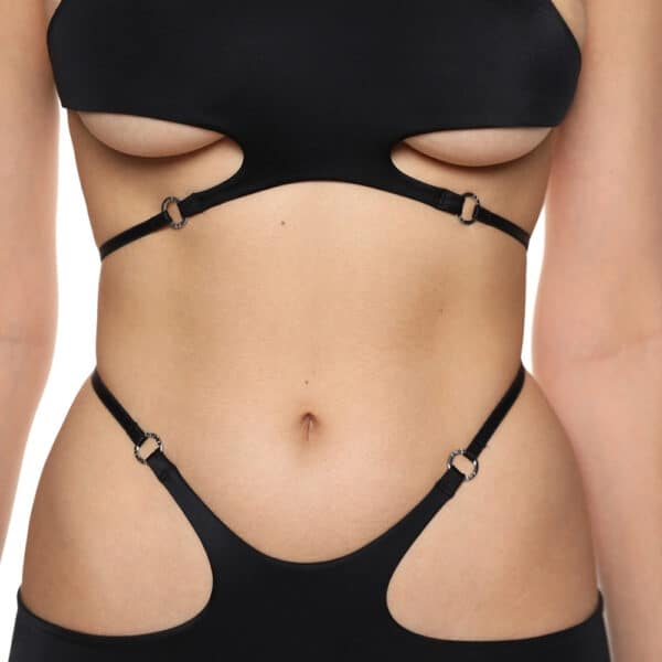 Stellare Top aus doppeltem Biflex von Anoeses, Neckholder mit verstellbaren Trägern mit Metallringen - grafischer Schnitt, eng anliegende Passform, handgefertigt.