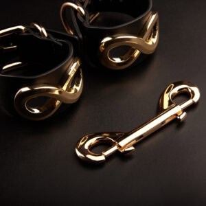 IINFYNII <br /><strong> Handschellen Set SEVERA </strong>